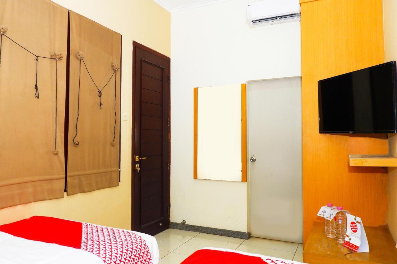 Oyo 381 House Of Blessing Residence Semarang Dış mekan fotoğraf